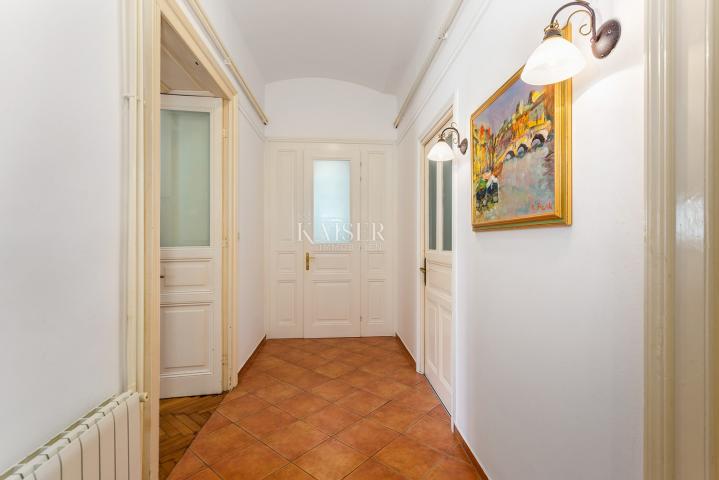 Opatija - villa floor 50 meters from the sea