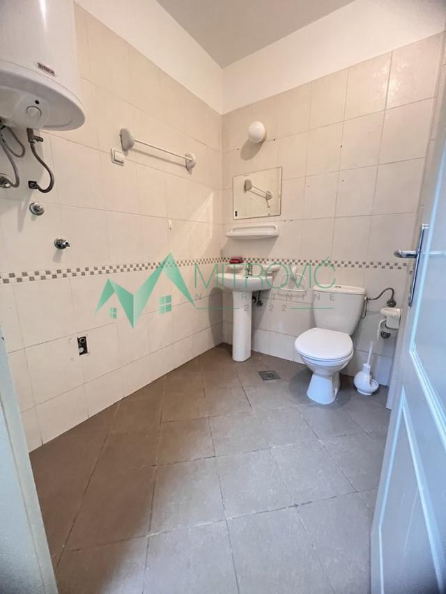 Novi Sad, Bulevar oslobođenja - Dvosoban stan - poslovni apartman 46 m2 