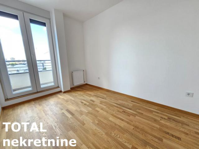 3 Trosoban stan NOVI SAD, 157500€