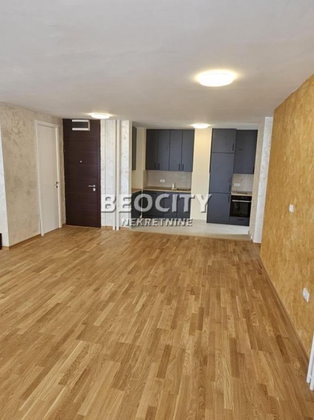 Voždovac, Banjica, Paunova, 3. 0, 86m2, 215000EUR