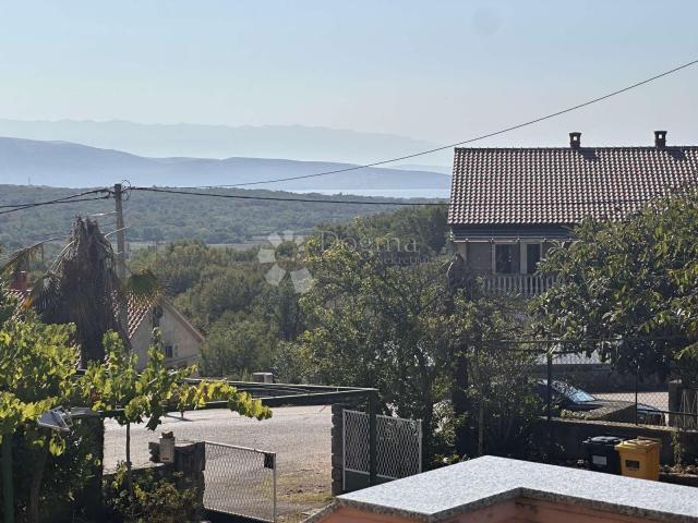 OTOK KRK , dvojna kuća sa lijepim pogledom na more. 