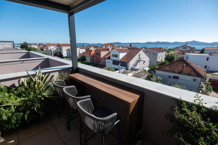 Zadar, Borik, luksuzan penthouse NKP 137, 26 m2 s terasama na TOP lokaciji!