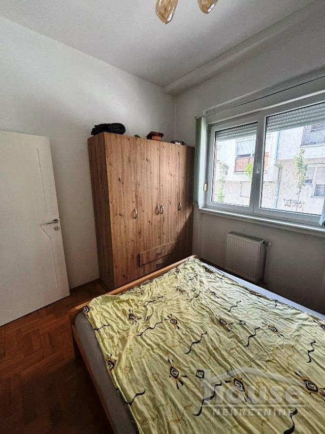 Izdavanje NOVI SAD, BULEVAR, kv: 42, € 450, ID: 9116618