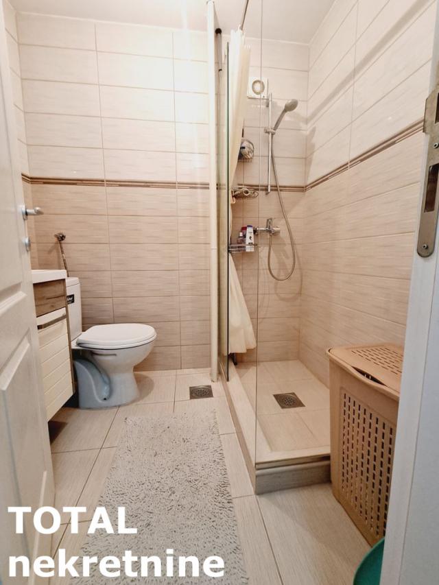 2. 5 Dvoiposoban stan NOVI SAD, 123600€