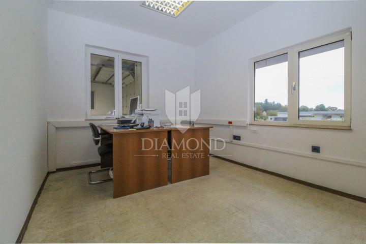 Office space Novigrad, 410m2