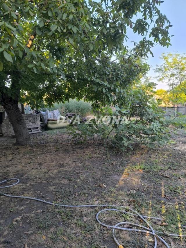 SRBOBRAN KUCA NA PRODAJU