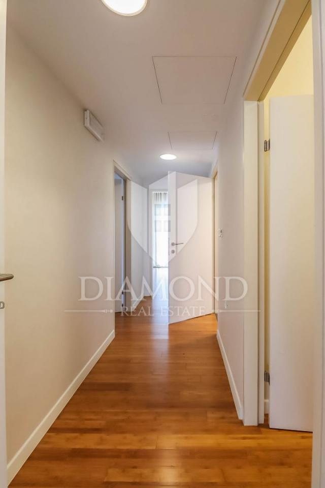 Wohnung Rovinj, 167m2