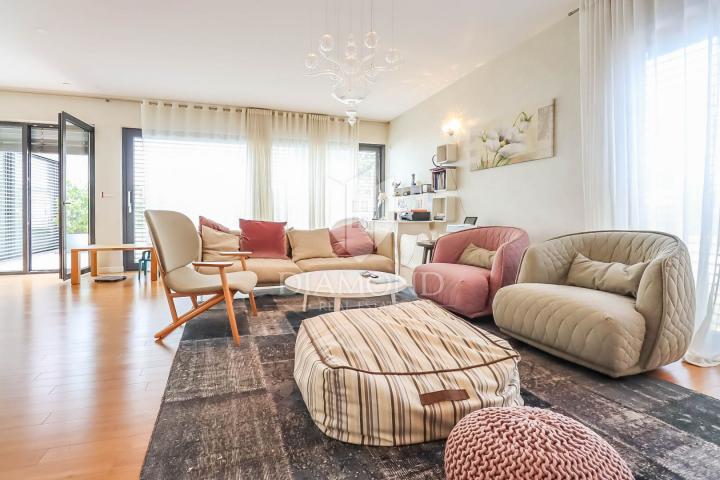 Stan/Apartman Rovinj, 167m2