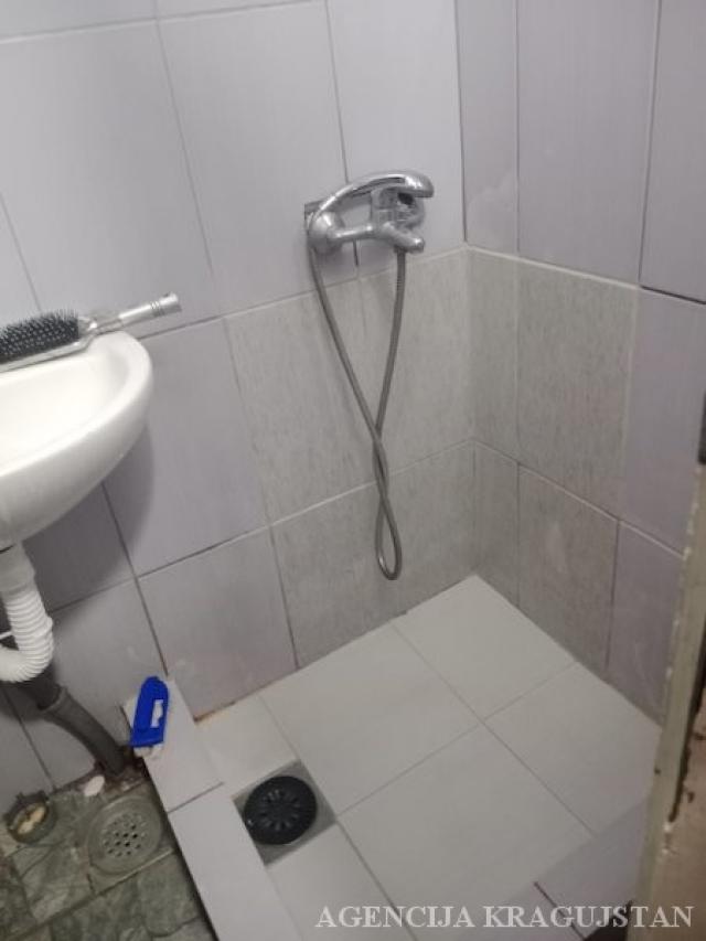 Izdavanje, Stan, 36. 00m2 , Centar