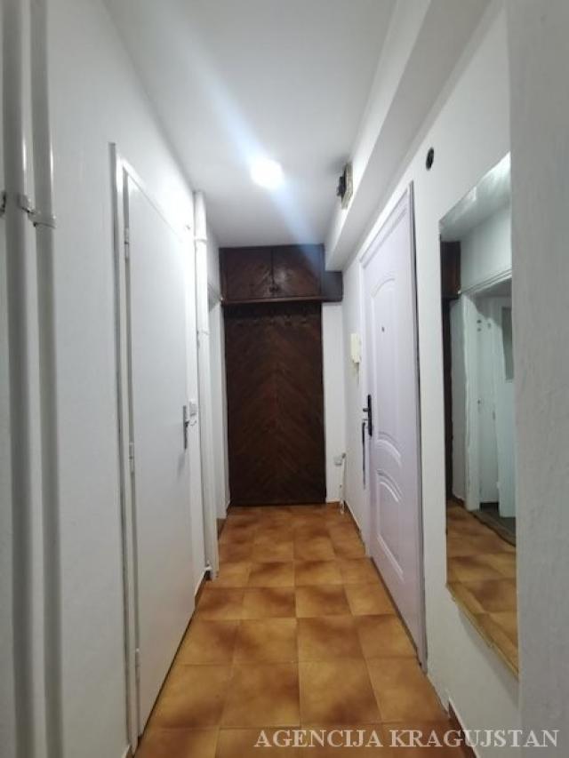 Prodaja, Stan, 45. 00m2 , Bubanj