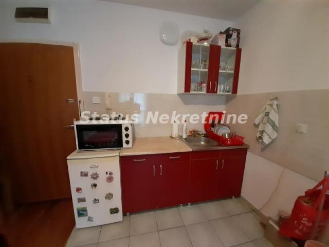 NAMEŠTENA GARSONJERA 20M2 NOVA DETELINARA 230EU