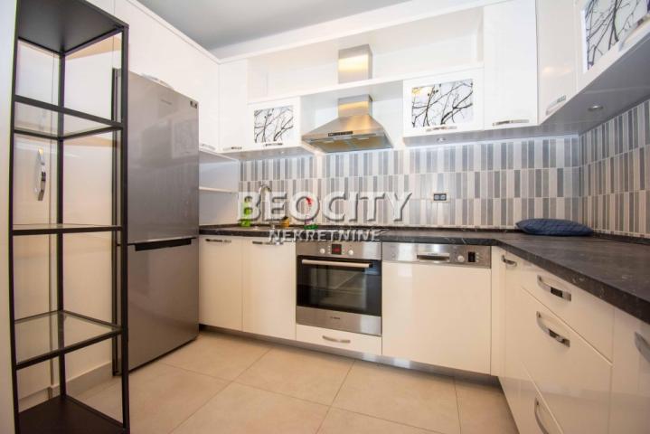 Voždovac, Lekino brdo, Mažuranićeva, 3. 0, 82m2, 850EUR