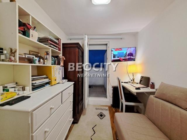 Vračar, Hram Svetog Save, Hadži Melentijeva, 3. 0, 68m2, 238000EUR