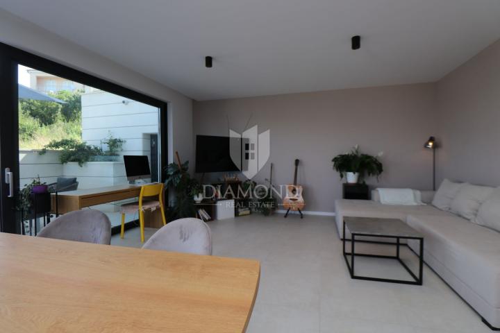 Stan/Apartman Crikvenica, 129, 56m2