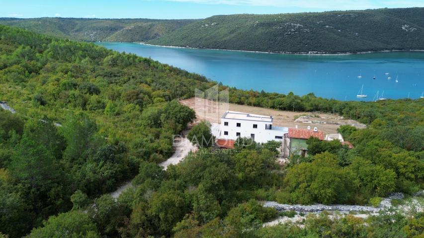 Labin, okolica, zemljište s pogledom na more 