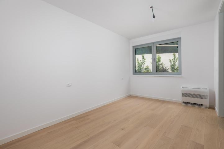 Opatija, trosoban stan NKP 105 m2 u novogradnji