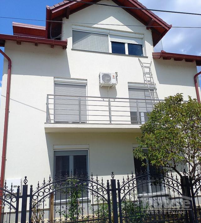 Kuća FUTOG, FUTOG, kv: 210, € 260000, ID: 3046355