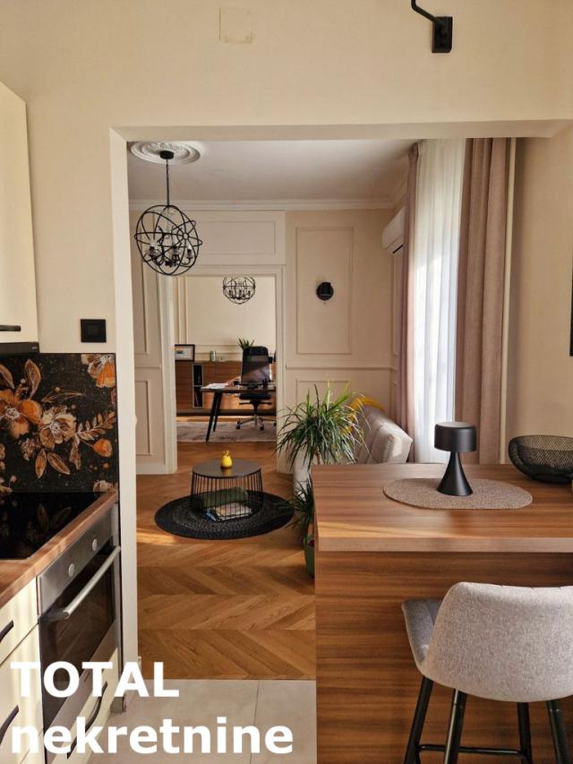 1 Jednosoban stan NOVI SAD, 149350€