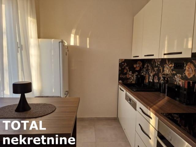 1 Jednosoban stan NOVI SAD, 149350€