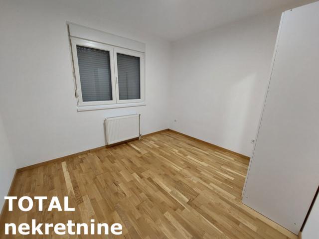 2 Dvosoban stan NOVI SAD, 72100€