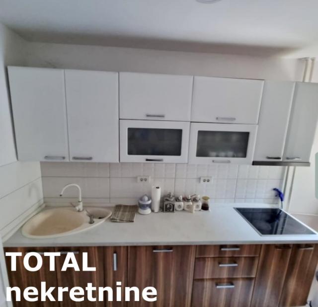 3 Trosoban stan NOVI SAD, 221090€