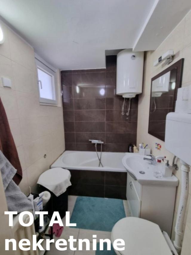 3 Trosoban stan NOVI SAD, 221090€