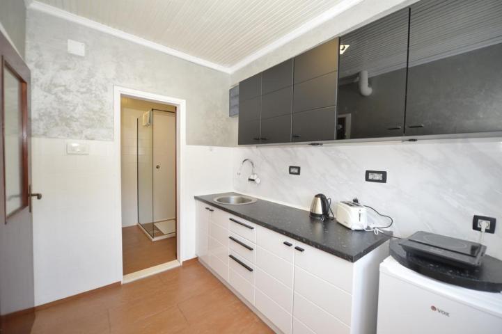 For rent: One-bedroom apartment in Tivat