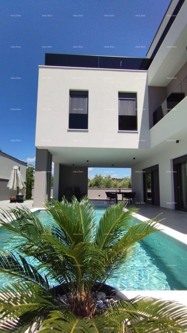 Haus Ein wunderschönes Haus mit Swimmingpool und Meerblick, in der Nähe von Fažana!