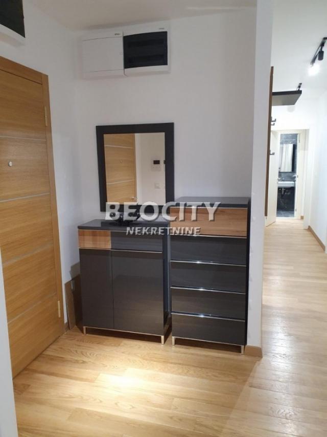 Novi Beograd, Blok 65, Tadije Sondermajera , 4. 0, 105m2, 2000EUR  Wellport  SA GARAŽNIM MESTOM