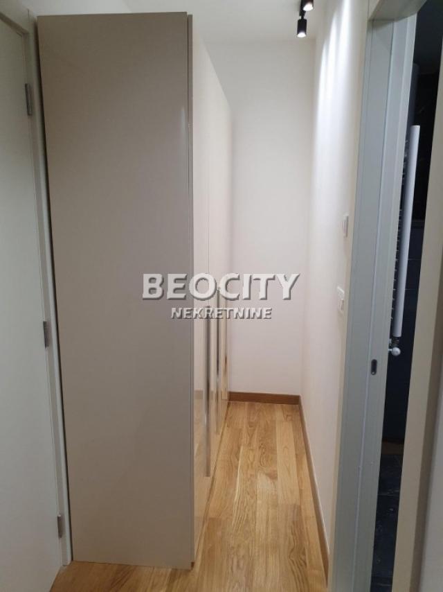 Novi Beograd, Blok 65, Tadije Sondermajera , 4. 0, 105m2, 2000EUR  Wellport  SA GARAŽNIM MESTOM