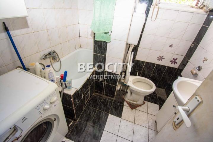 Voždovac, Medaković 2, Rastka Petrovića, 4. 0, 76m2, 168300EUR