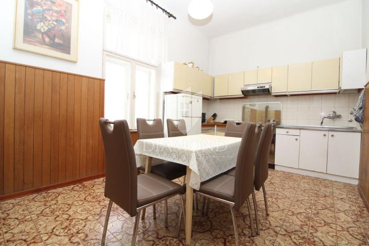 Wohnung Opatija, 88,72m2