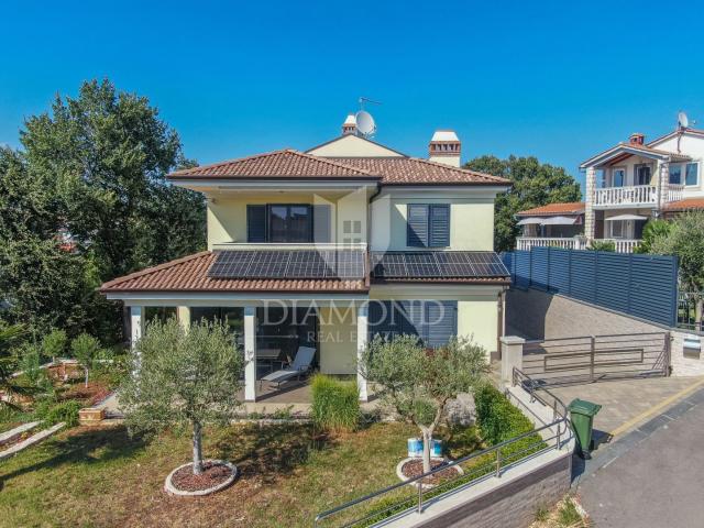 Haus Rovinj, 399m2