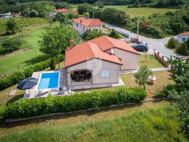 Labin area, house with swimming pool