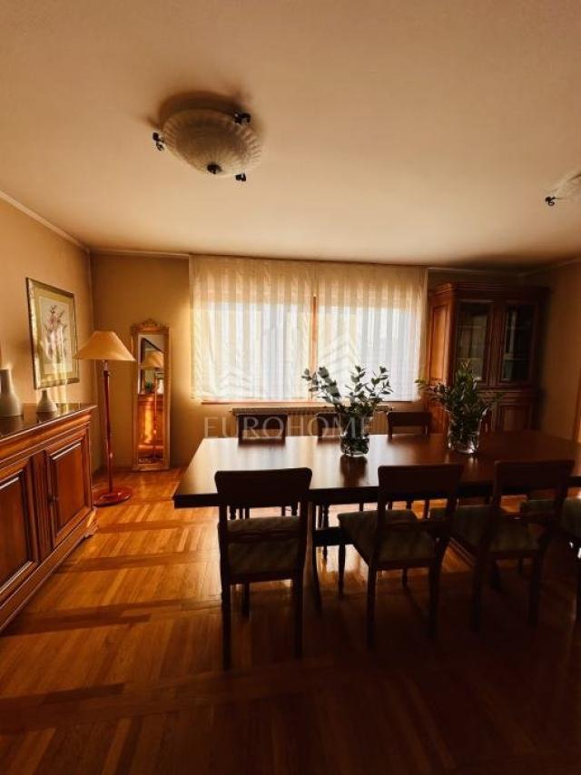 Haus Sesvetski Kobiljak, Sesvete, 325m2