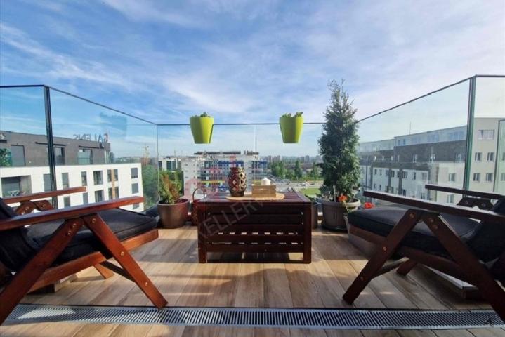 
				Lux penthouse, Novi Beograd, retko u ponudi
			