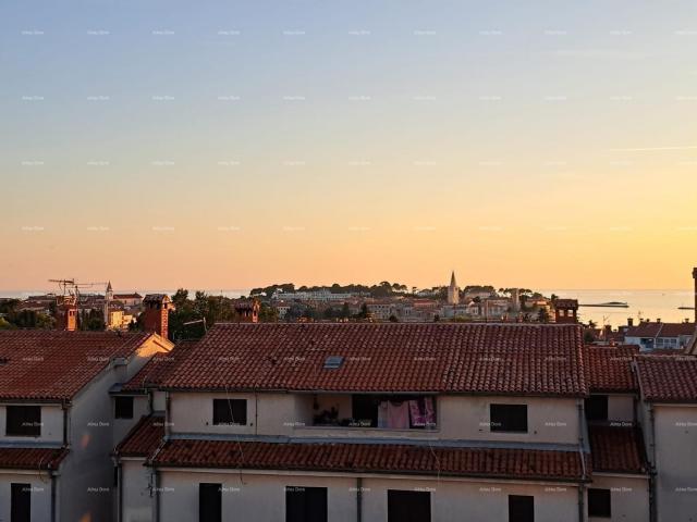 Stan Novouređeni penthouse s pogledom na more, Poreč!