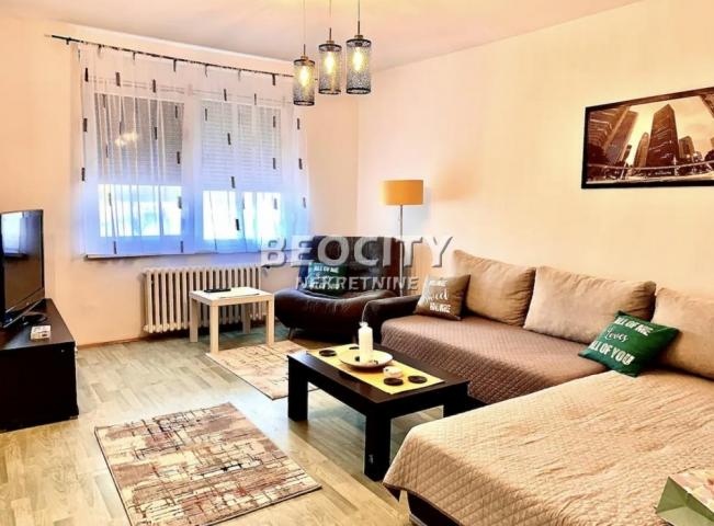 Novi Sad, Centar, Beogradski kej, 2. 0, 54m2, 650EUR