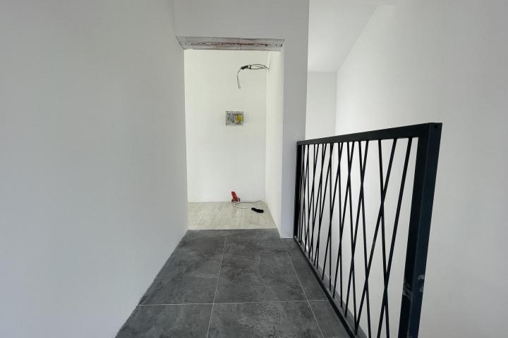 Rijeka, Banderovo, luksuzan penthouse NKP 185 m2