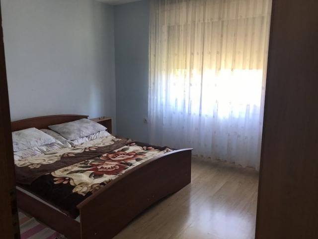 Prodaja, Kuća, 280. 00m2 , Vinogradi