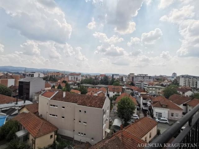 Prodaja, Stan, 59. 00m2 , Centar