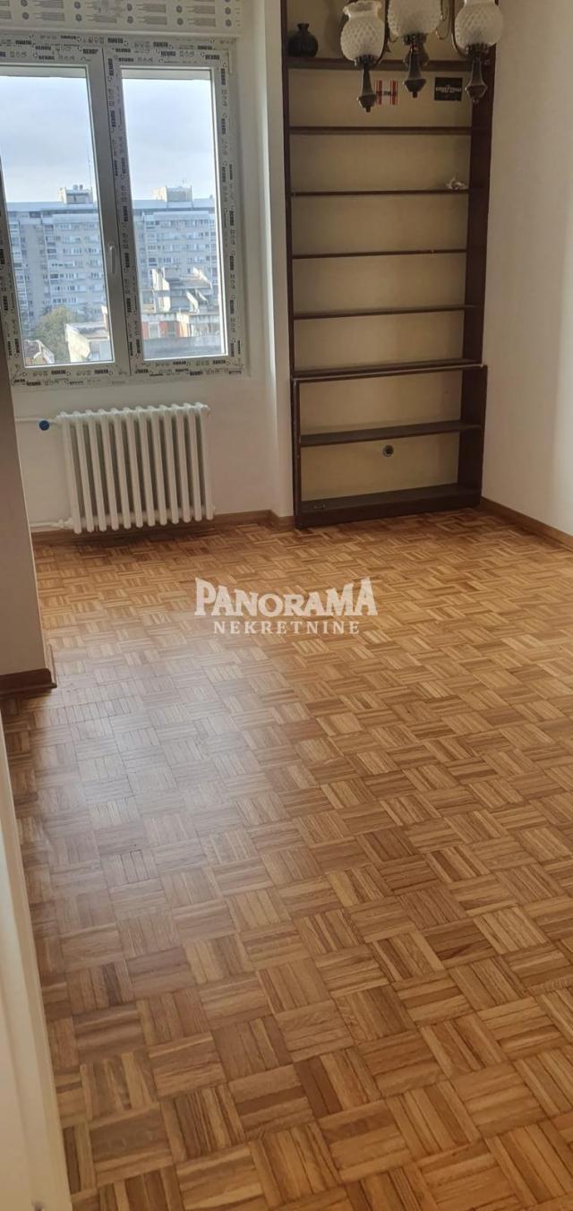 Novi Beograd-Blok 30, 4. 0, 92m2, uknjižen ID#3142