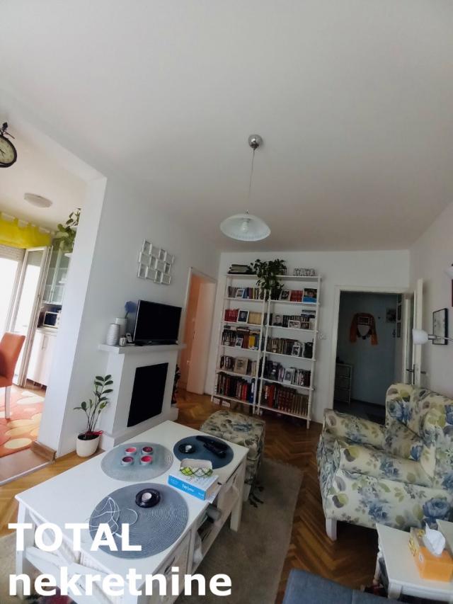 2 Dvosoban stan NOVI SAD, 103200€