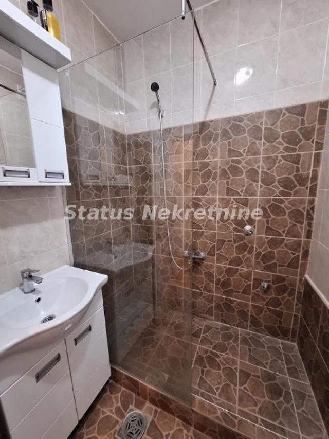 LEPO NAMEŠTEN DVOSOBAN STAN 47M2 BULEVAR EVROPE 550EU, PET FRIENDLY