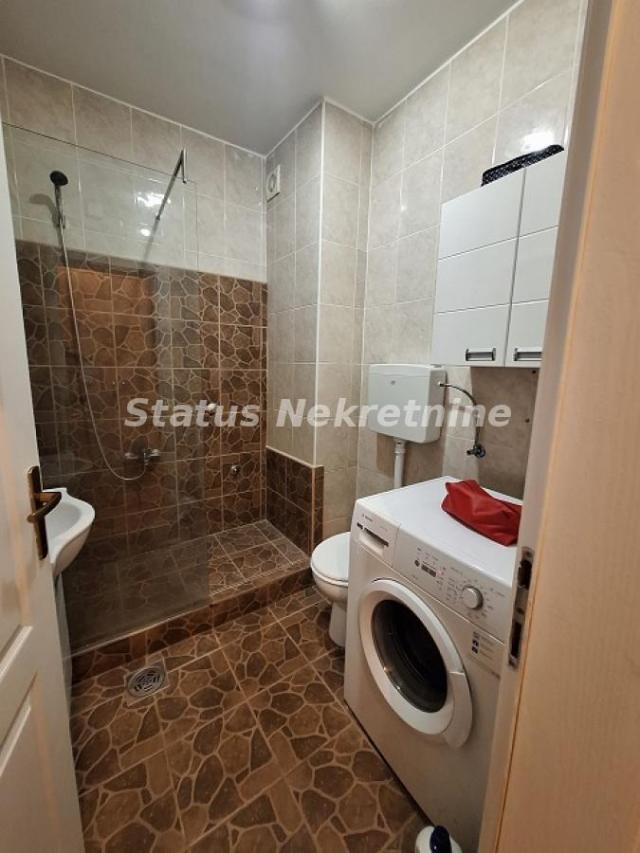 LEPO NAMEŠTEN DVOSOBAN STAN 47M2 BULEVAR EVROPE 550EU, PET FRIENDLY