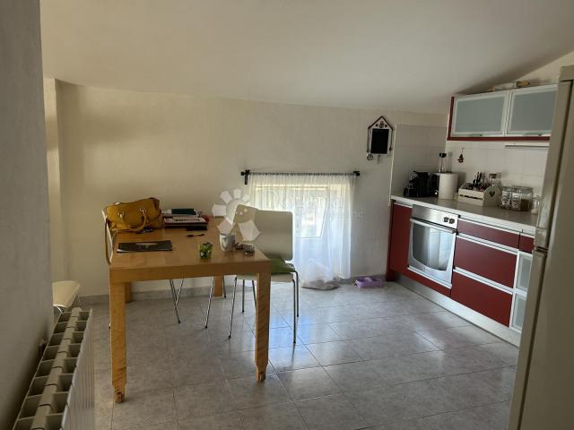 Flat Bulevard, Rijeka, 84m2