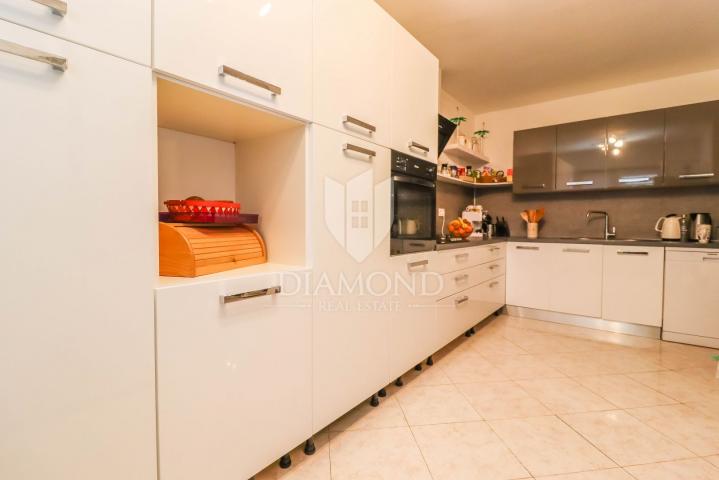 Wohnung Rovinj, 112m2