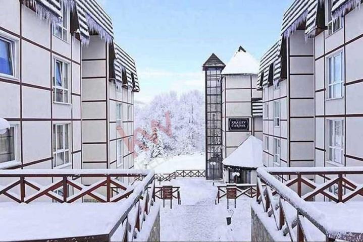 
				Apartman u kompleksu Kraljevi Čardaci, Kopaonik
			