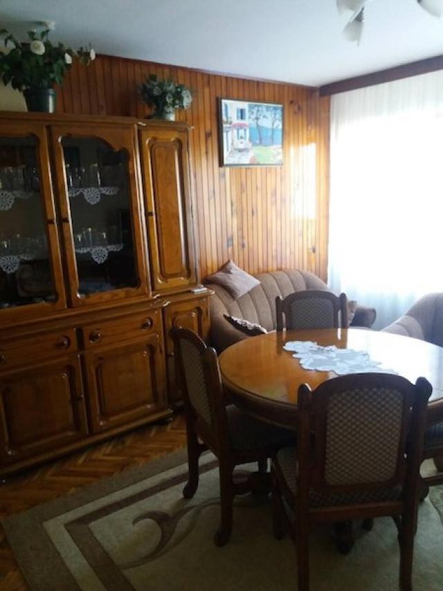 Prodaja, Kuća, 320. 00m2 , Stanovo