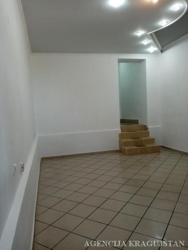 Prodaja, Lokal, 36. 00m2 , Centar